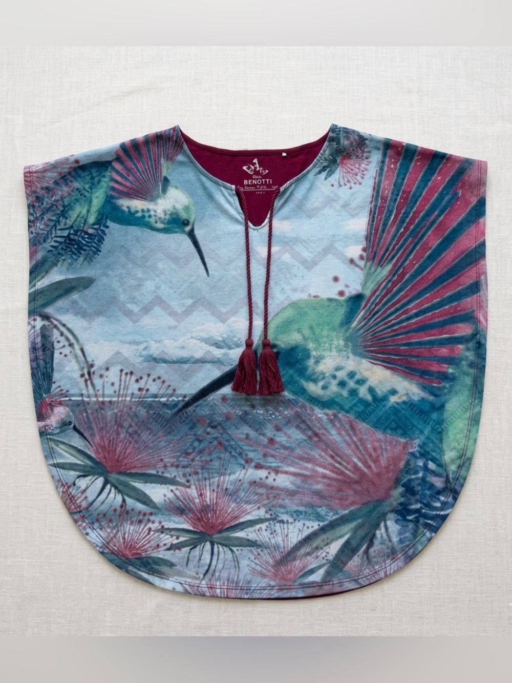 Gina Benotti Hummingbird Floral Tunic Top Boho‎ Poncho Sleeve Blouse Size Medium